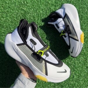 Nike Air Zoom Traverse White / Black Volt / Hydrogen Blue